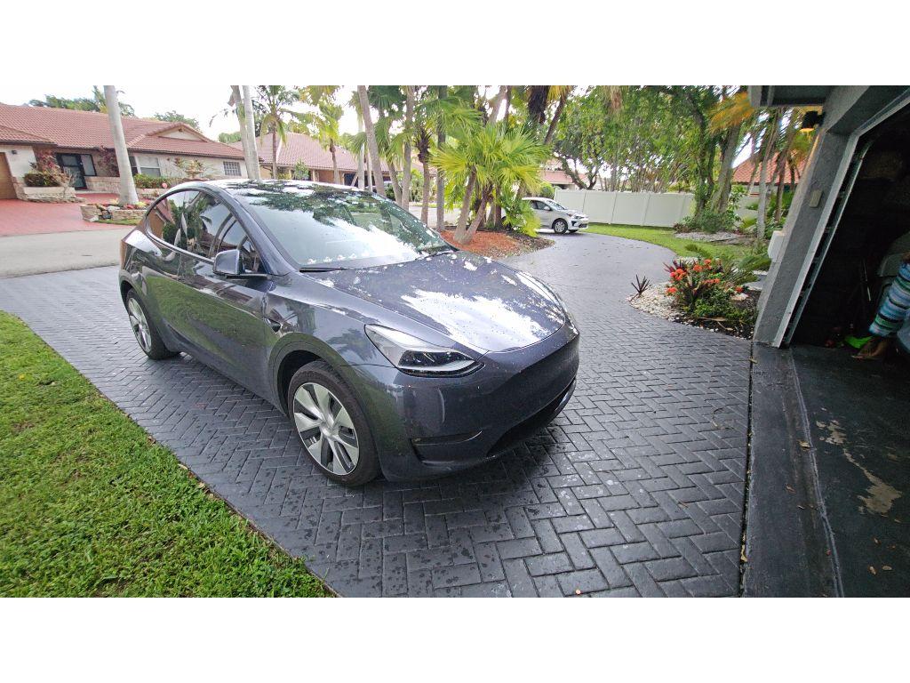 tesla model y 2023 7SAYGDED1PF959049 image tesla model y 2023 7SAYGDED1PF959049 image